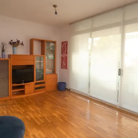 Gran De 4 En Apartamento