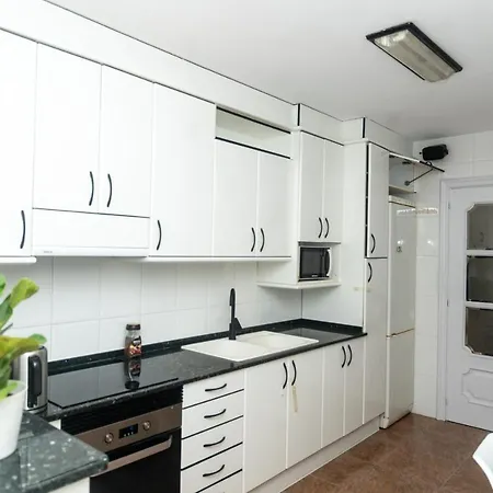 Gran De 4 En Apartamento Sitges